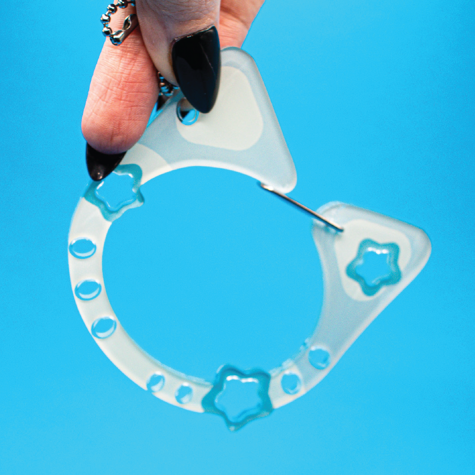 Kitty Carabiner